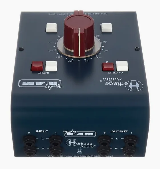 Heritage Audio Baby RAM, kabinettet sett från sidan