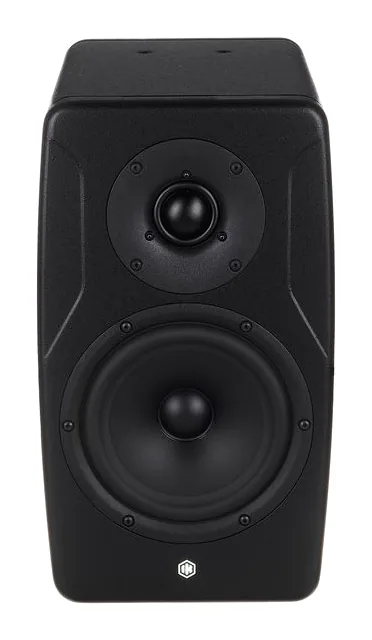 IK Multimedia iLoud Precision 6 MKII, fronten med woofer och diskant