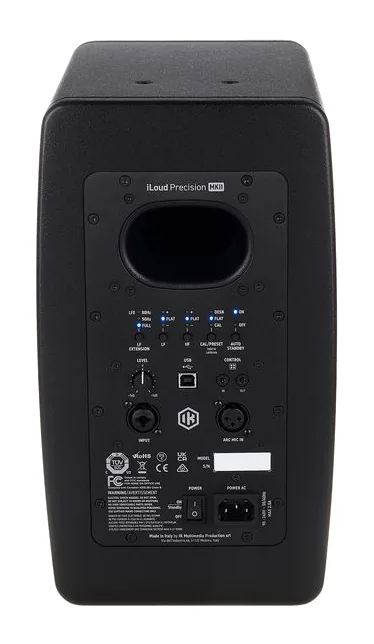 IK Multimedia iLoud Precision 6 MKII, basreflexporten