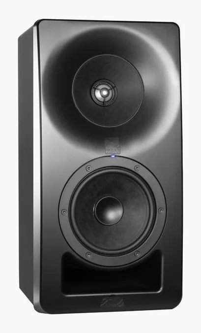 Kali Audio SM-5, baksidan med anslutningarna