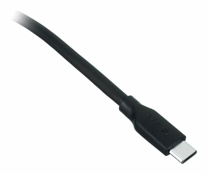 Kirlin UY-C-392B-03, höljet sett från sidan