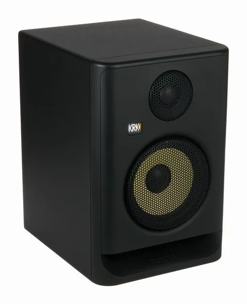 KRK Rokit RP5 G5 Clamp Bundle, fronten med woofer och diskant