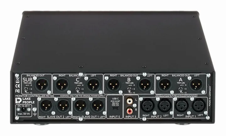 Lake People MC 100, fronten med woofer och diskant