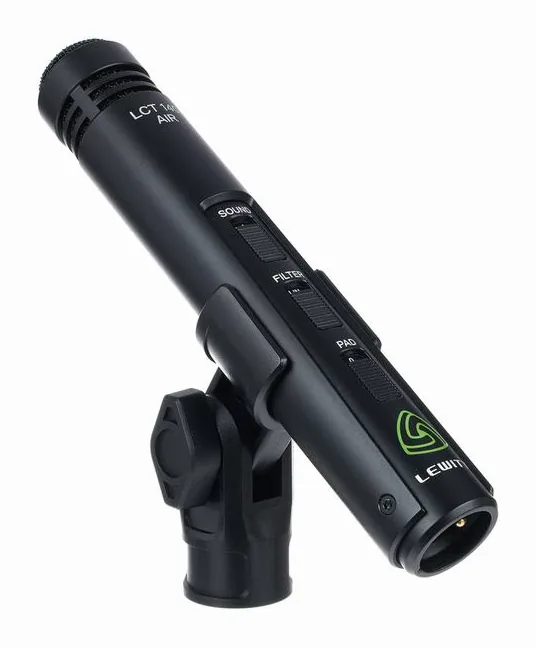 Lewitt LCT 140 AIR, loggan och ytan