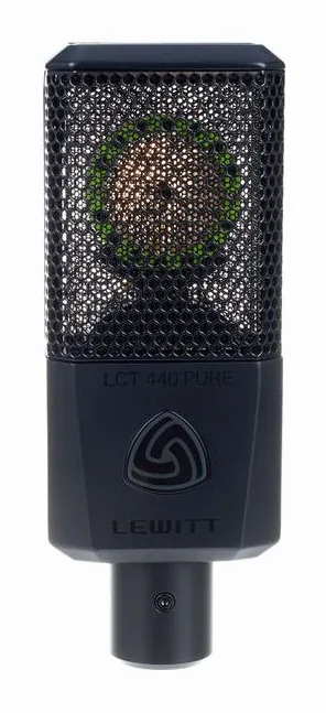 Lewitt LCT 440 PURE Bundle, mikrofonkorgen på nära håll