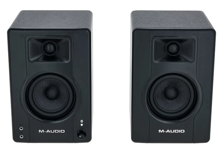 M-Audio BX3BT, basreflexporten