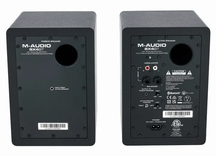 M-Audio BX4BT, baksidan med anslutningarna