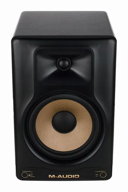 M-Audio Forty Eighty, knapparna på bakpanelen