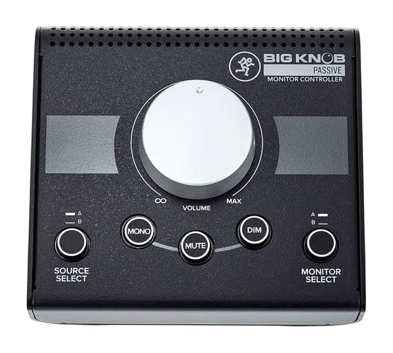 Mackie Big Knob Passive, loggan och ytan