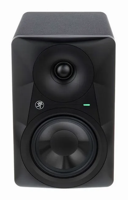 Mackie MR524, knapparna på bakpanelen