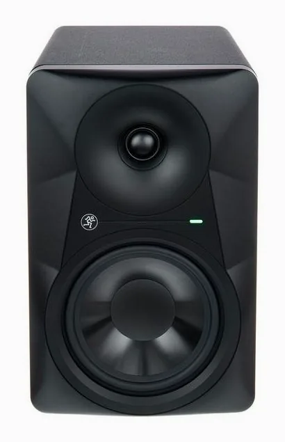 Mackie MR624, knapparna på bakpanelen