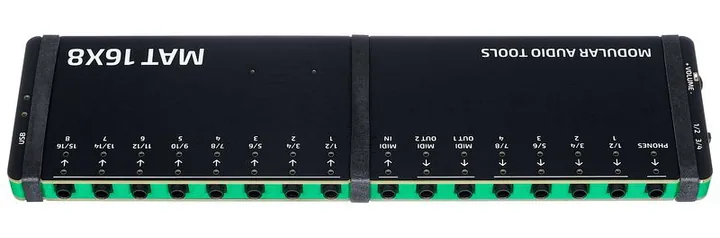 Modular Audio Tools MAT 16X8, ovansidan av lådan