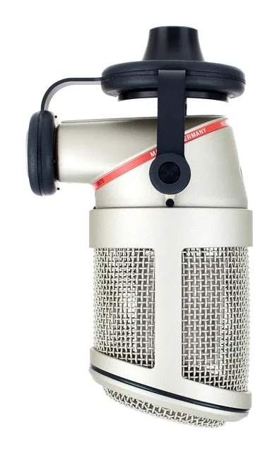 Neumann BCM 104, gallret framifrån