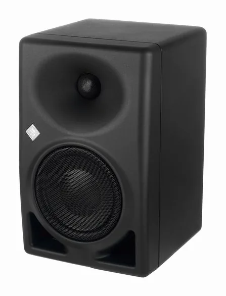 Neumann KH 120 II Black Edition Bundle, knapparna på bakpanelen