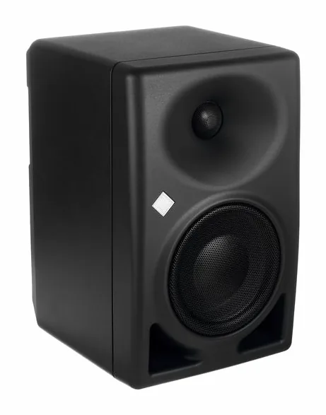 Neumann KH 120 II Black Edition Bundle, kabinettet sett från sidan