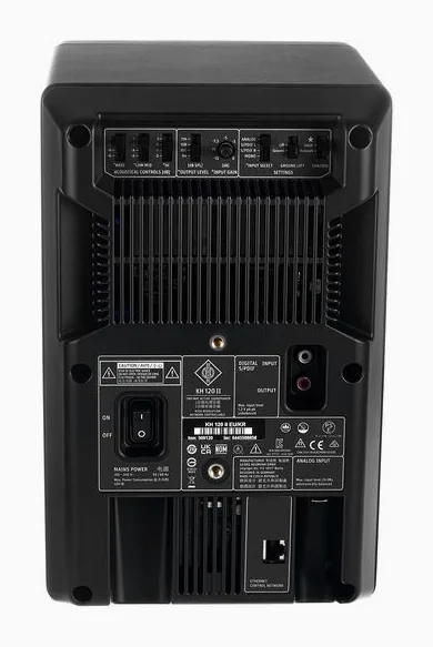 Neumann KH 120 II Black Edition, kabinettet sett från sidan