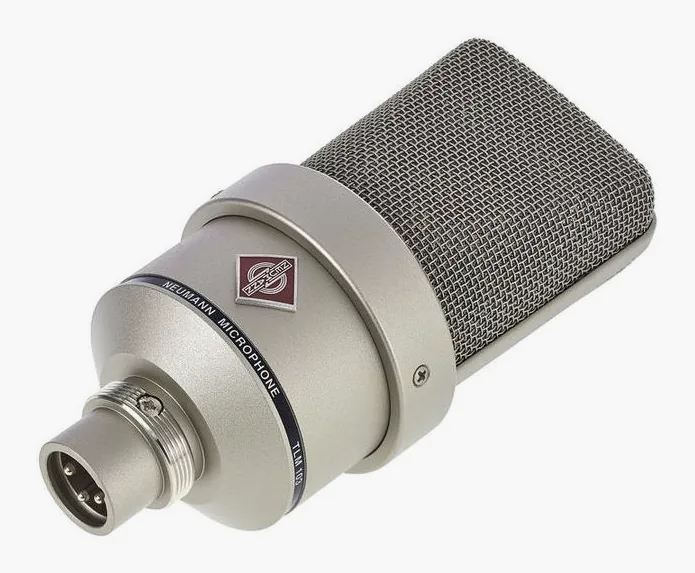 Neumann TLM 103, huset sett från sidan