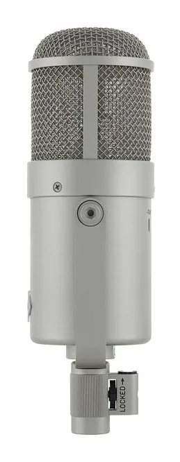 Neumann U47 fet, loggan och ytan