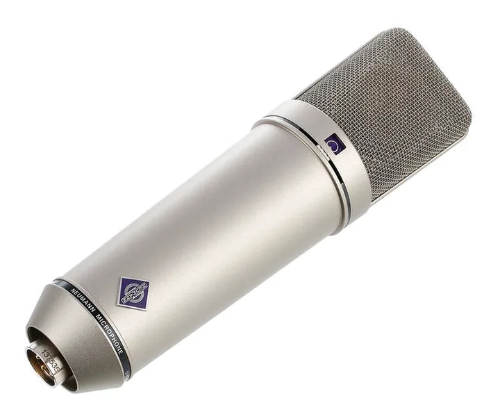 Neumann U87 Ai, huset sett från sidan
