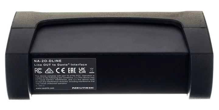 Neutrik NA-2O-DLINE, ingångarna på framsidan