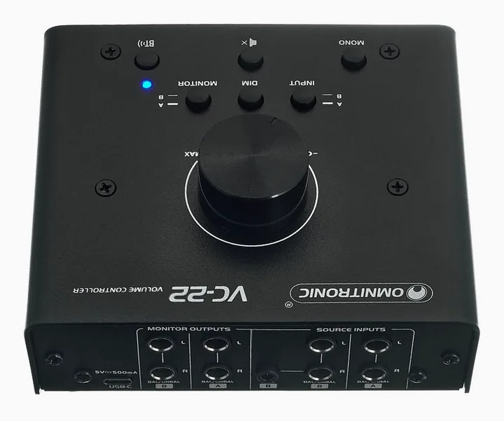 Omnitronic VC-22, basreflexporten