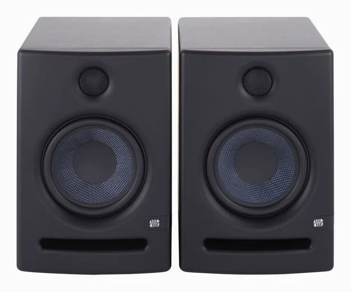 Presonus Eris E5 Stand Set, baksidan med anslutningarna