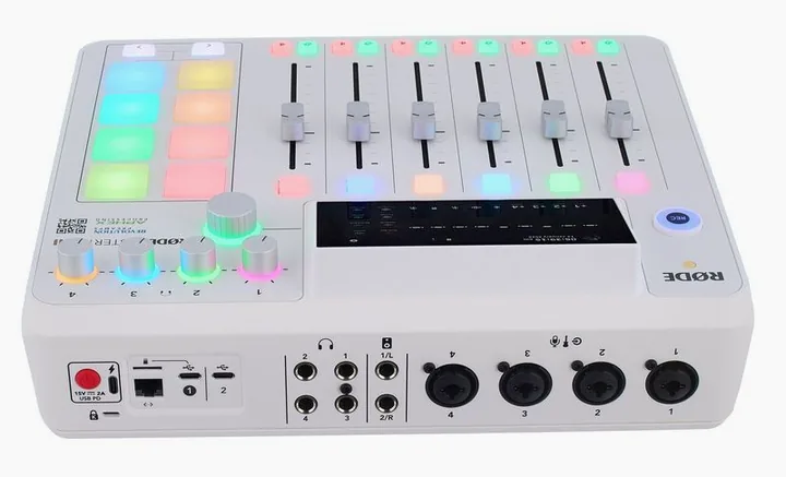 Rode Rodecaster Pro II W, frontpanelen med rattarna