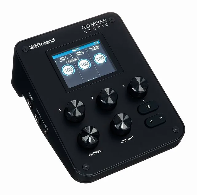 Roland GO:MIXER Studio, frontpanelen med rattarna