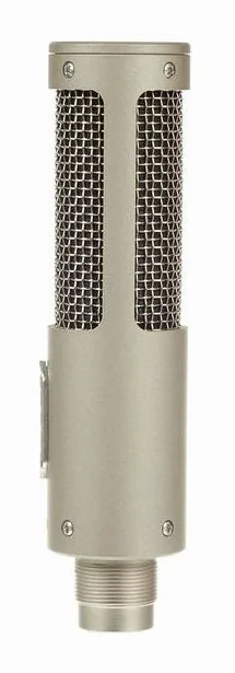 Royer Labs R-10, huset sett från sidan