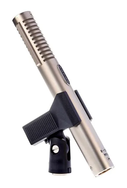 Royer Labs R-122 MkII, XLR-kontakten i botten