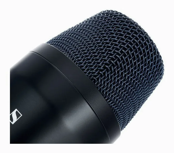 Sennheiser E 902 Bundle, loggan och ytan