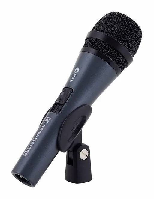 Sennheiser E835-S Bundle, mikrofonkorgen på nära håll