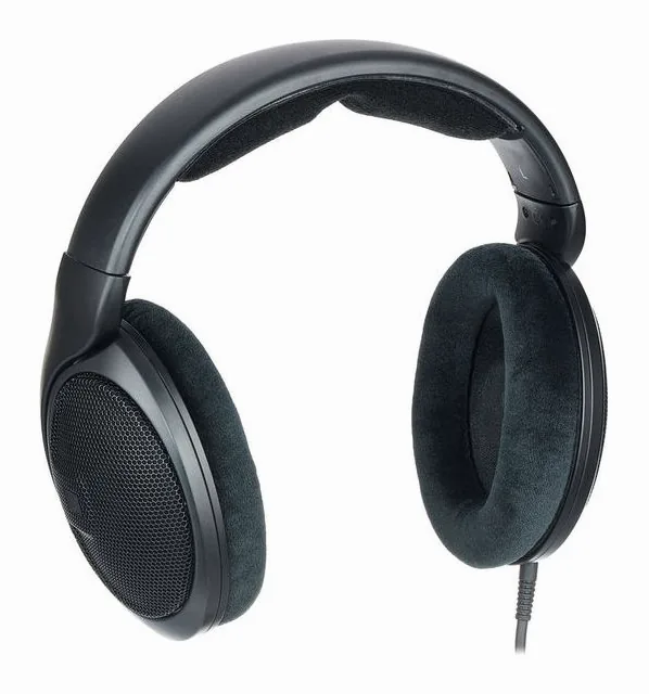 Sennheiser HD-400 Pro, kabelingången vid hörkåpan