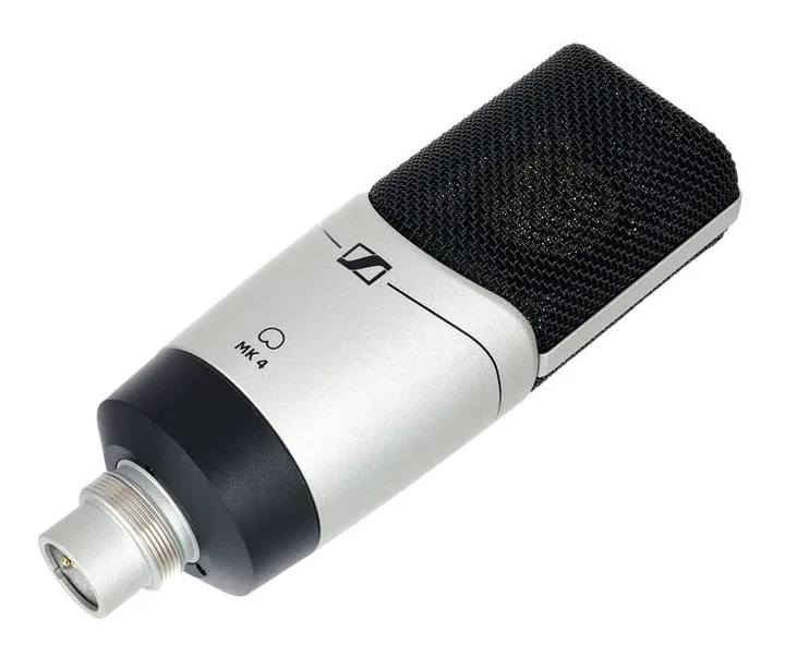 Sennheiser MK4, XLR-kontakten i botten
