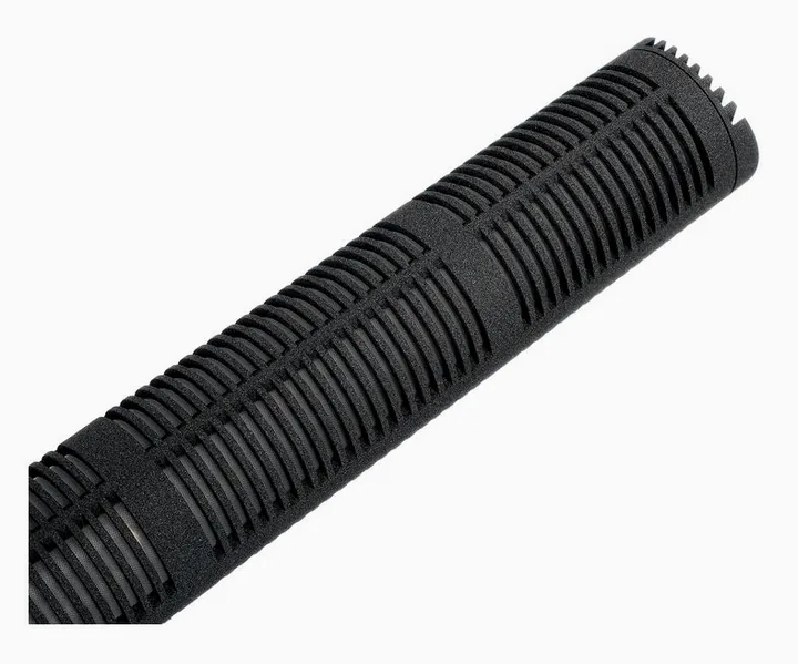 Sennheiser MKH 8018, gallret framifrån