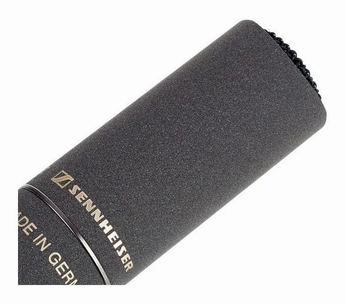 Sennheiser MKH 8020, XLR-kontakten i botten