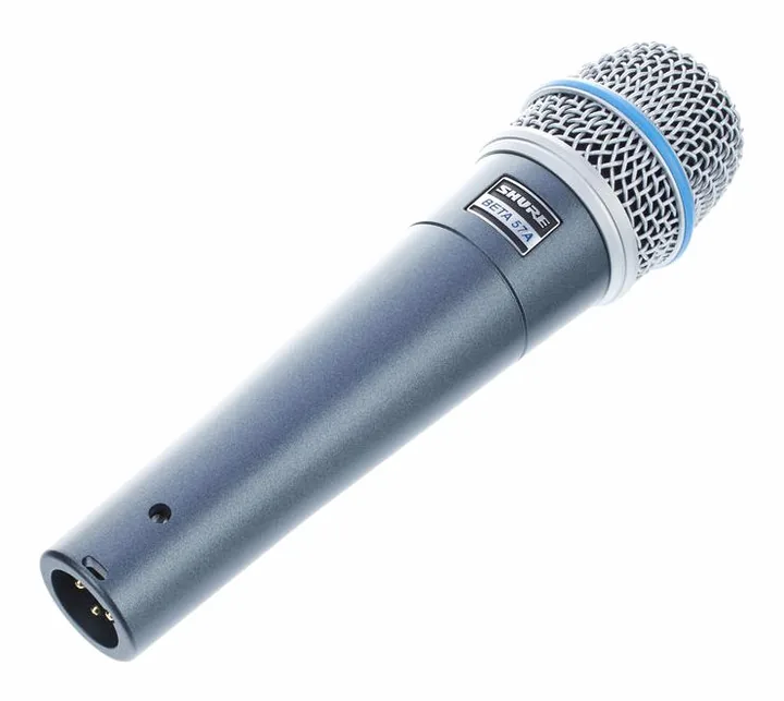 Shure Beta 57 A, hållaren och fästet