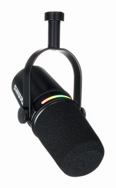 Shure MV7 Plus Broadcast Arm Bundle, hållaren och fästet
