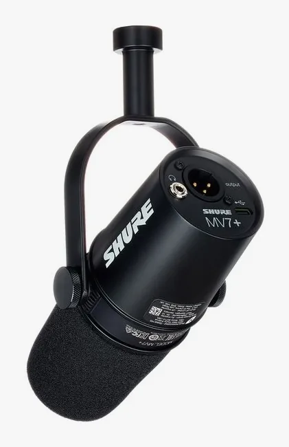 Shure MV7 Plus, mikrofonkorgen på nära håll