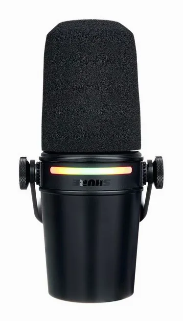 Shure MV7 Plus, huset sett från sidan