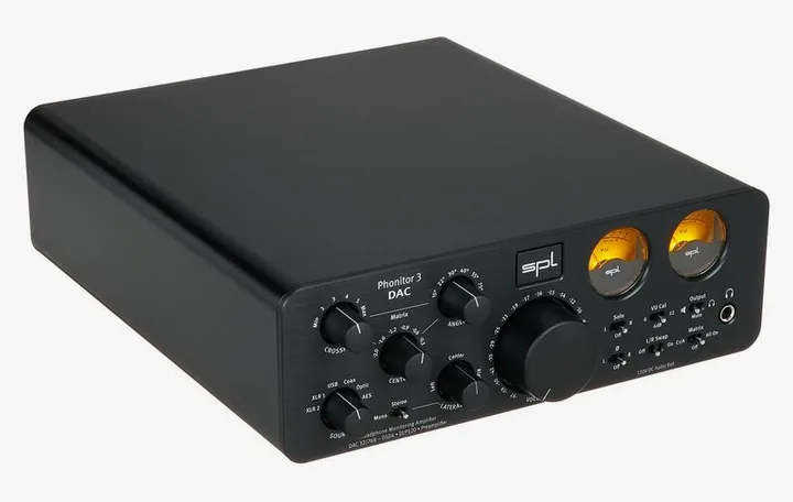 SPL Phonitor 3 DAC, fronten med woofer och diskant