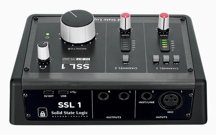 SSL 1, nivåmätarna och lysdioderna