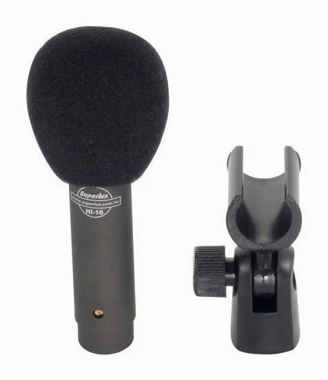Superlux HI 10, XLR-kontakten i botten
