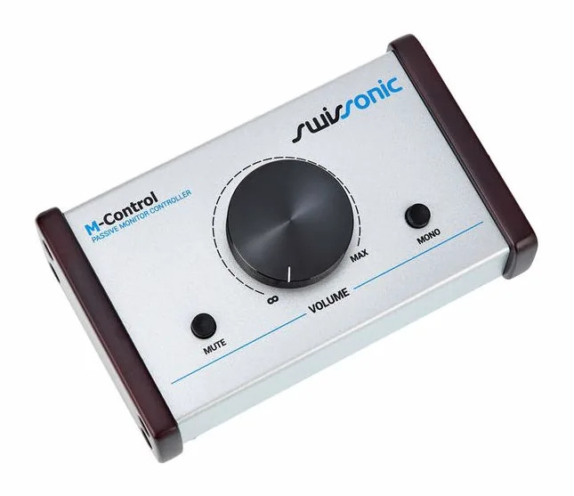 Swissonic M-Control, basreflexporten