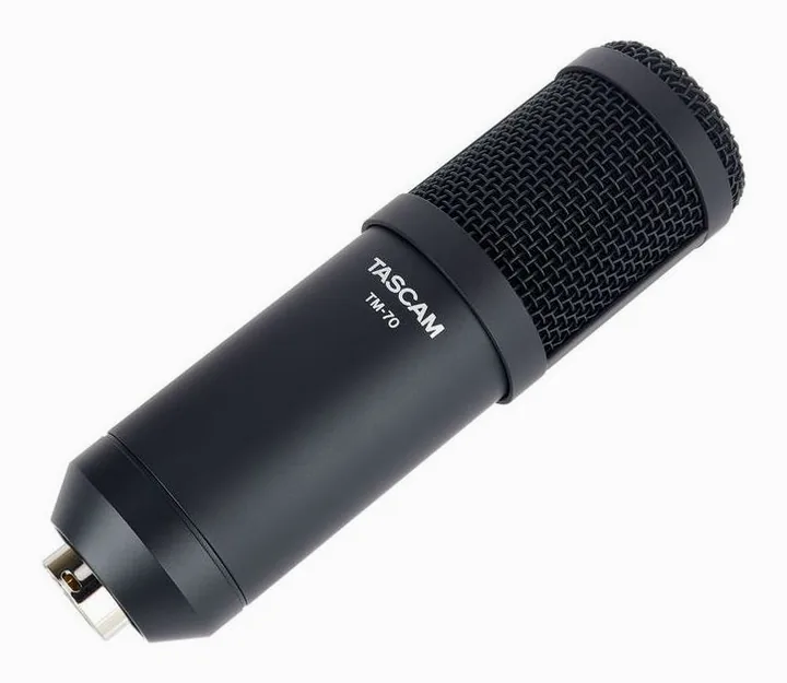 Tascam TM-70, huset sett från sidan