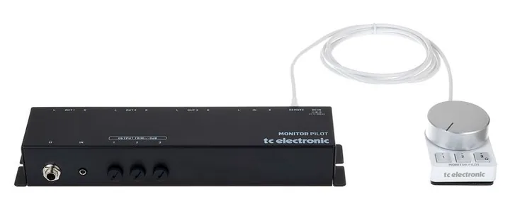 tc electronic Monitor Pilot, basreflexporten