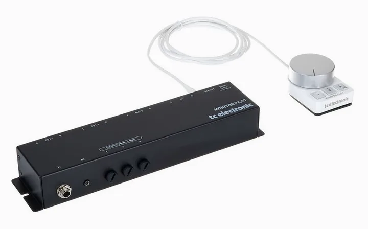 tc electronic Monitor Pilot, fronten med woofer och diskant