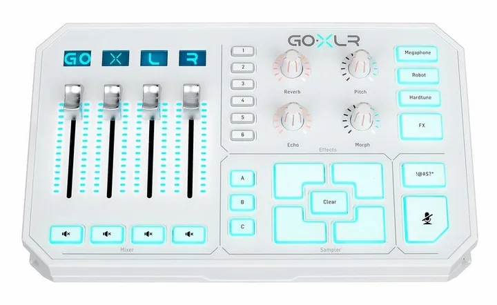 TC-Helicon Go XLR-WH, höljet sett från sidan