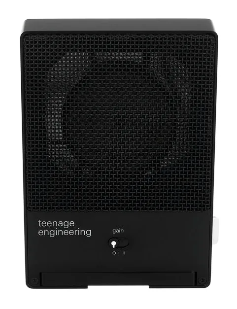 Teenage Engineering CM-15 Black, XLR-kontakten i botten