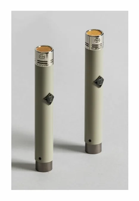Telefunken ELA M 260 Master Stereo Set, loggan och ytan